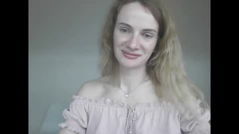 AinyrVixxen online show from May 22, 10:08 pm