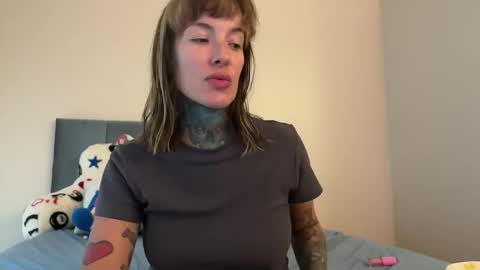 Airgead online show from October 20, 8:56 pm