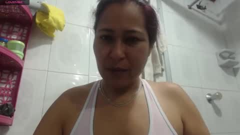 aisha_french online show from January 19, 3:08 pm