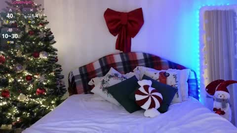 Aisha online show from December 30, 3:02 pm