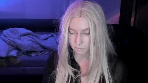 Akira online show from February 10, 3:04 pm