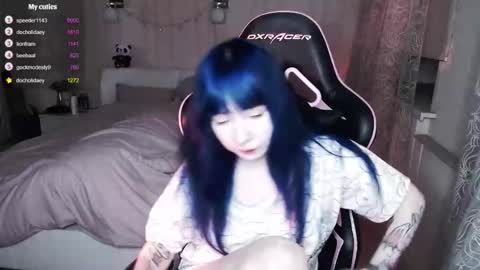 akirahartyx online show from October 26, 3:29 pm