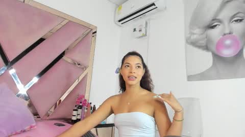 akiraht online show from November 13, 9:36 pm