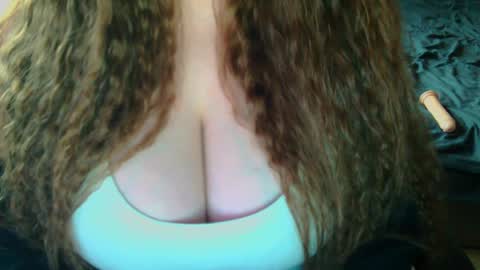 Alisha online show from April 3, 10:02 am