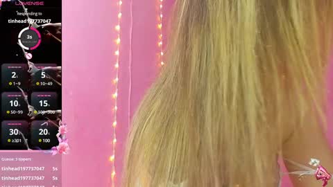  Alaiia  online show from February 22, 9:53 pm