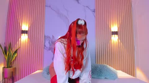 A L A N A  online show from October 3, 11:48 am