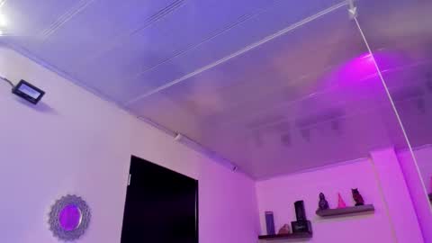 Maeve  online show from December 23, 11:04 am