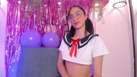 Alana online show from November 29, 1:59 pm