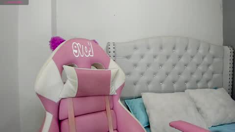 Alana. online show from January 31, 2:48 am