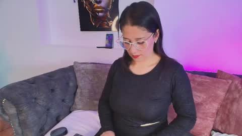 Alana  online show from January 16, 7:54 pm