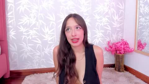 Alana online show from November 19, 8:53 pm