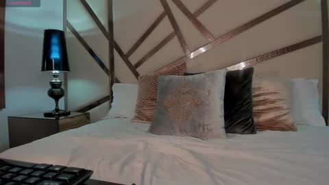 alanah_connors online show from February 10, 4:32 pm