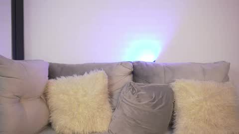 Alanna online show from March 15, 6:04 am