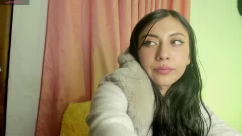 ALANA Please follow me  online show from April 16, 2:34 am