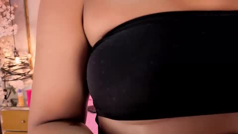     online show from October 19, 1:24 pm