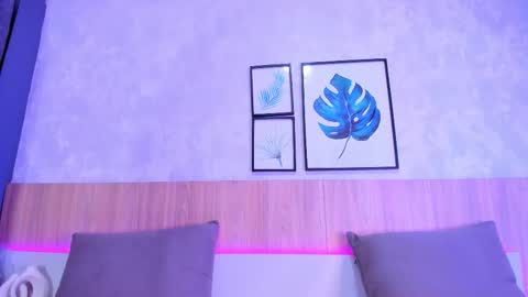 Alanna  online show from February 20, 8:05 am