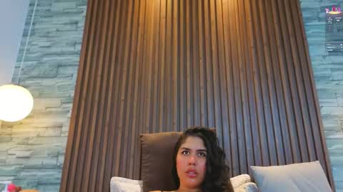 alannavidal online show from February 26, 4:33 am