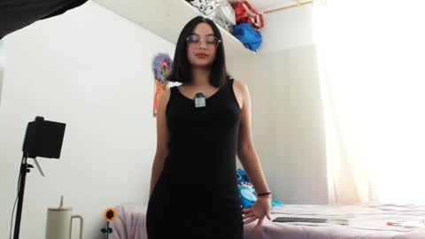 alasska_18 online show from March 13, 3:13 pm