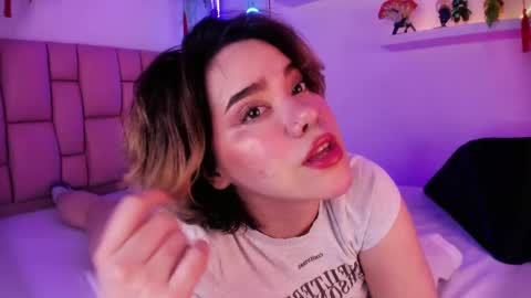 albaandthayron online show from February 11, 12:04 pm