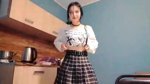 Im Katrina online show from October 3, 4:23 pm