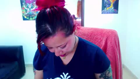 aleja online show from October 28, 6:35 pm