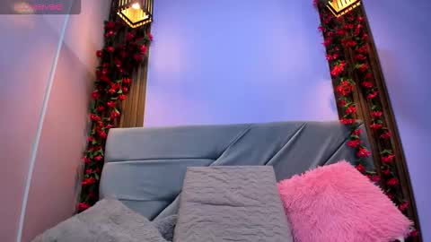 Alejandra Zaens online show from November 8, 1:16 pm