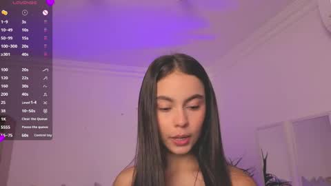 Alejandra online show from June 3, 11:55 am
