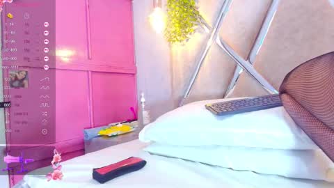 alejandra martins online show from October 9, 11:31 pm