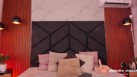 Aleja  online show from January 10, 9:41 pm