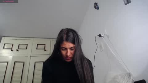 alejaxxxhot online show from October 31, 12:23 am