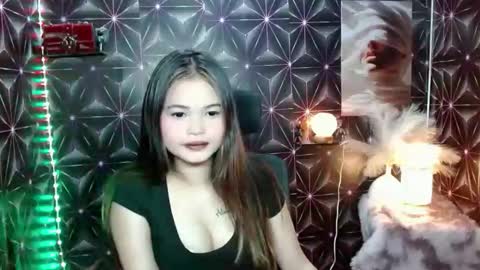 Aleonna online show from February 3, 7:57 am