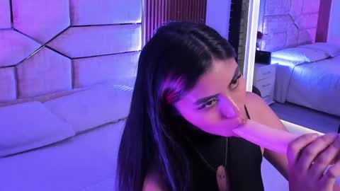 Alessia Fontaine online show from March 18, 4:39 am