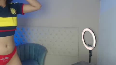 alexa__11 online show from June 23, 12:47 pm