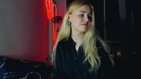 alexa_pirs online show from March 7, 5:49 pm