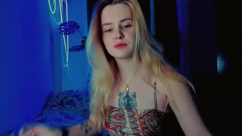 alexa_pirs online show from March 12, 11:22 pm