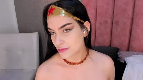 Alexa Thaylor online show from October 31, 3:38 pm