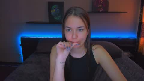 angel online show from March 2, 5:08 am