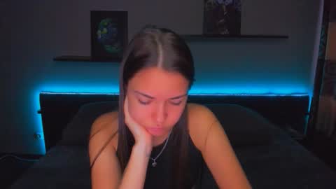 angel online show from October 15, 12:35 am