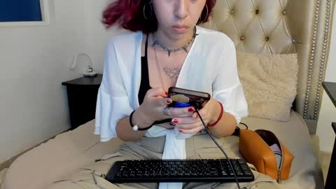 ALEXA online show from December 21, 4:52 am