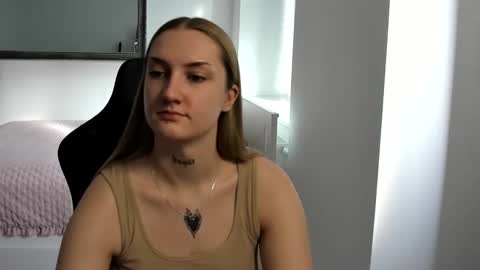 Alexa online show from October 14, 12:52 pm