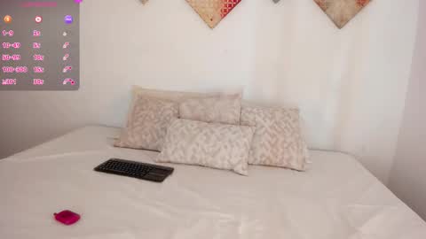 Alexandra Castillo online show from September 21, 3:49 am