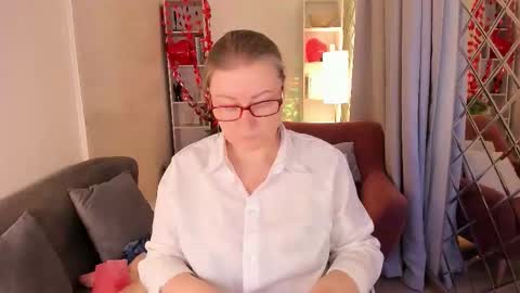 Alexandra online show from February 22, 8:32 pm