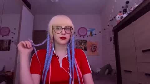 Lia online show from November 29, 2:32 pm