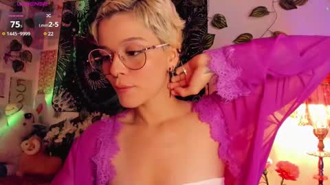 Alex online show from February 9, 4:29 pm