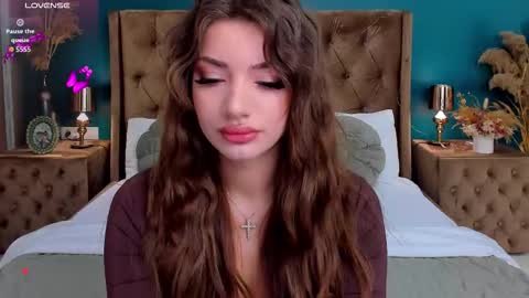 Alexis online show from March 25, 6:38 am