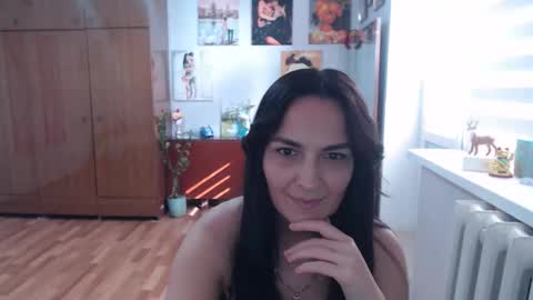 AlexisMillers online show from September 11, 1:55 pm