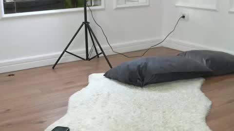 alexxiskye online show from September 26, 6:44 am