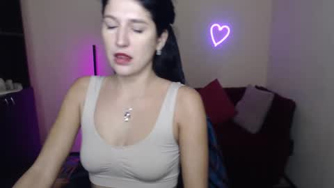 Alianna online show from February 24, 6:25 am