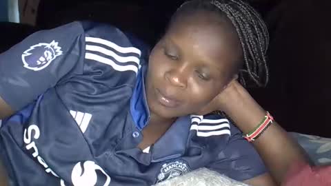 alic_crazy online show from February 4, 6:49 am