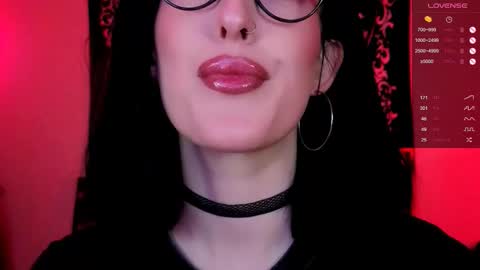 Miss Alice online show from October 19, 12:45 am